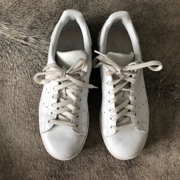 All White Adidas Superstars - Picture 1 of 6